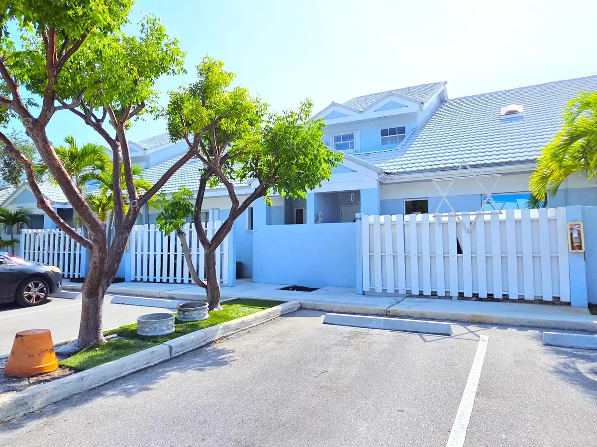 320 SE 2nd Avenue #B4, Deerfield Beach, FL 33441 - #1