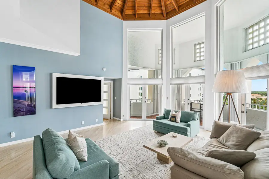 300 SE 5th Avenue #PH 8120, Boca Raton, FL 33432 - #2