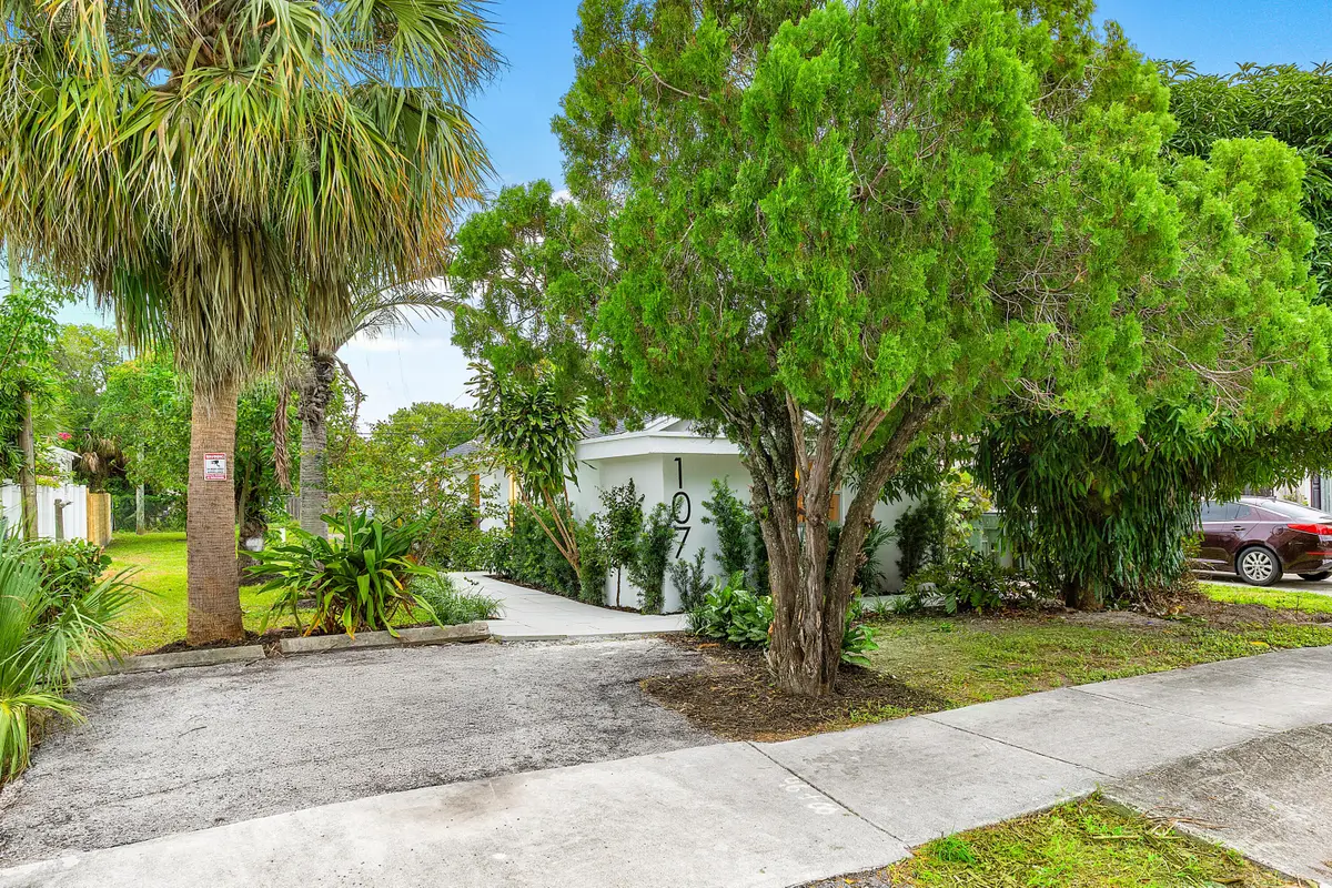 107 SW 4th Avenue, Delray Beach, FL 33444 - #1