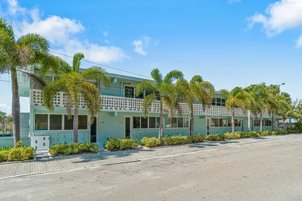 65 SE Spanish Trail #2070, Boca Raton, FL 33432