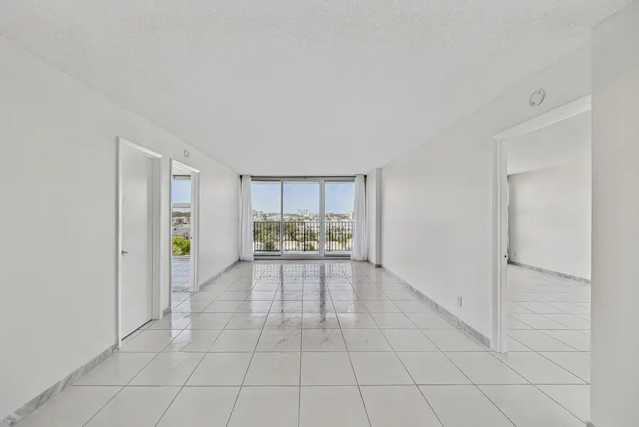 531 N Ocean Boulevard #805, Pompano Beach, FL 33062 - #3