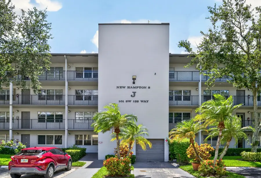 101 SW 132nd Way #215J, Pembroke Pines, FL 33027 - #2