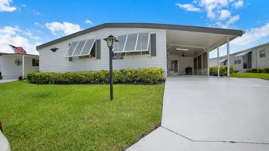 140 NE Pinelake Village Boulevard, Jensen Beach, FL 34957 - #3