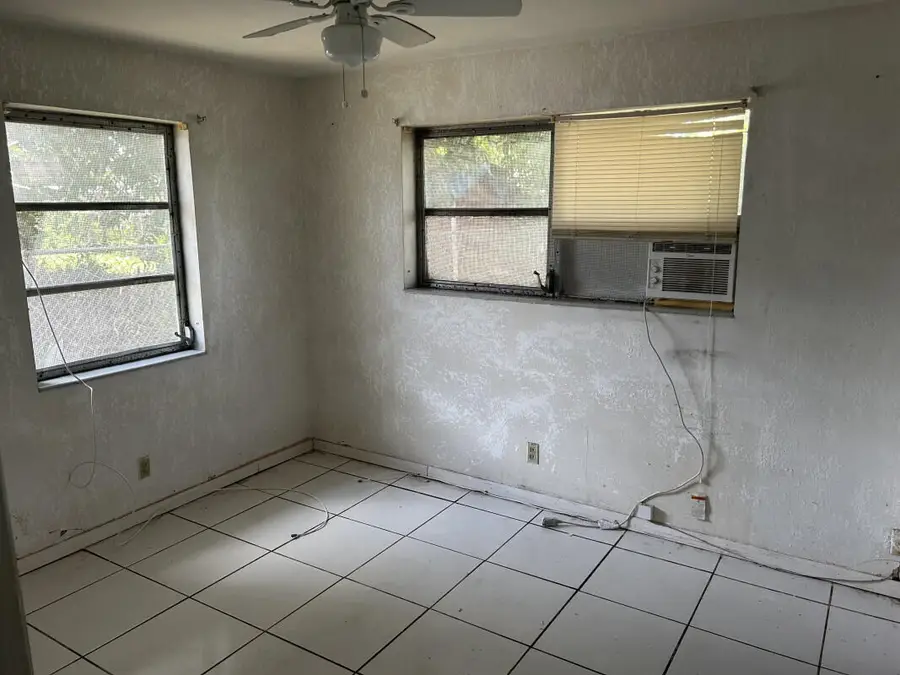 773 W Dayton Circle, Fort Lauderdale, FL 33312 - #3