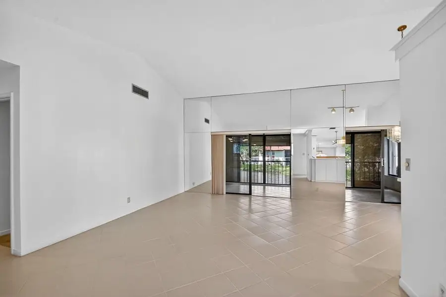 10631 Ocean Palm Way #202, Boynton Beach, FL 33437 - #2