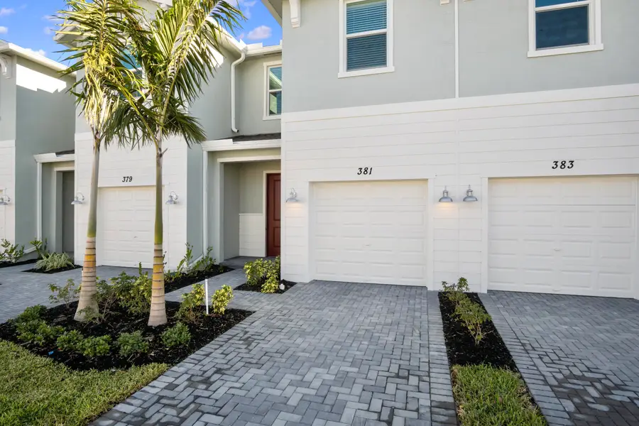 381 SE Crossoak Lane, Port Saint Lucie, FL 34984 - #3