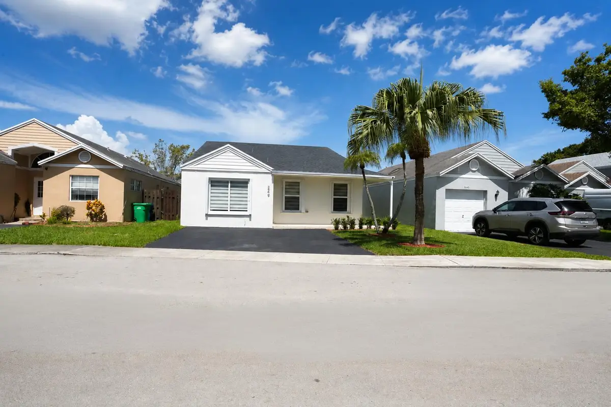 249 SW 159th Avenue, Sunrise, FL 33326 - #1