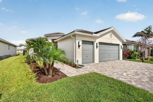 11758 SW Coral Cove Parkway, Port St Lucie, FL 34987