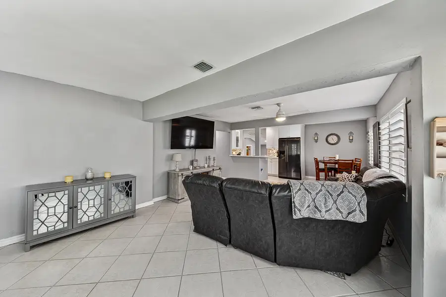 800 SW 19th Street, Fort Lauderdale, FL 33315 - #3
