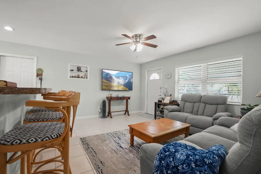 3231 Vassallo Avenue, Palm Springs, FL 33461 - #2