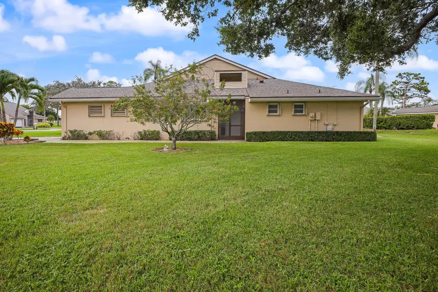 6845 Fountains Circle, Lake Worth, FL 33467 - #3