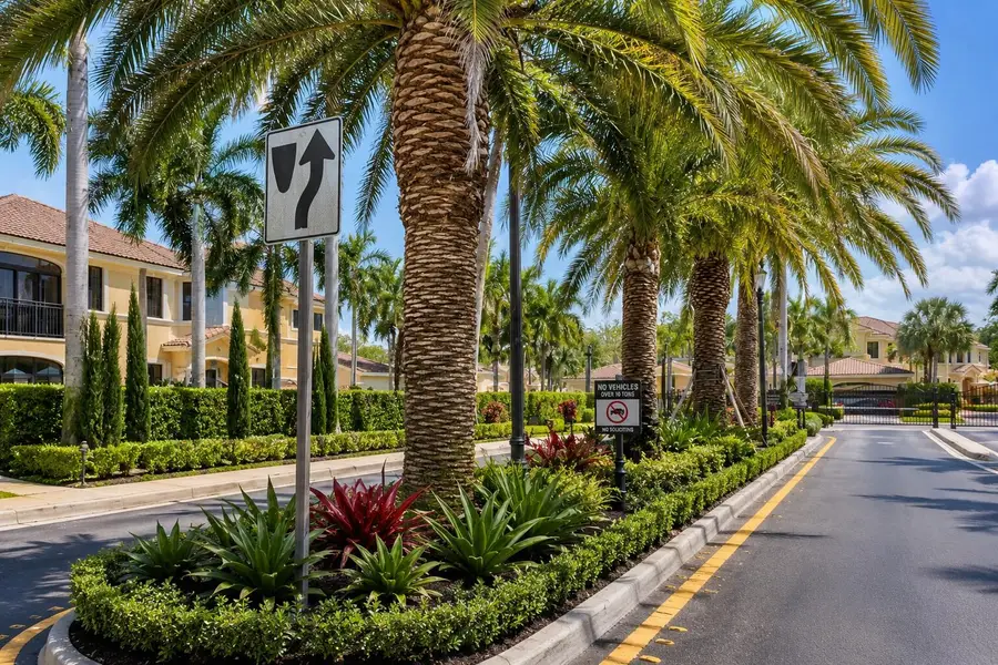 1639 Passion Vine Circle #16-4, Weston, FL 33326 - #3