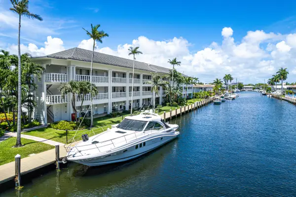 2881 NE 32nd Street #220, Fort Lauderdale, FL 33306