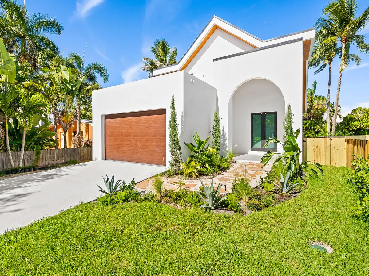 1628 NE 17th Avenue, Fort Lauderdale, FL 33305 - #1