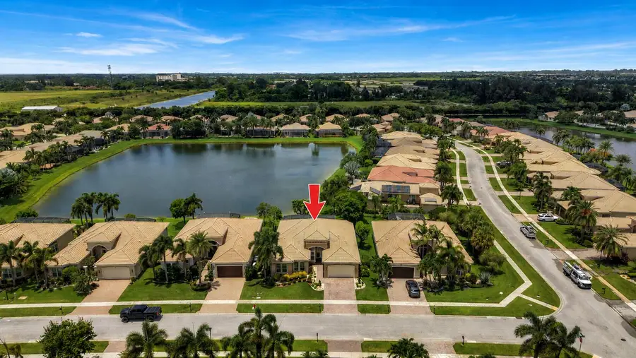 10469 Whitewind Circle, Boynton Beach, FL 33473 - #2