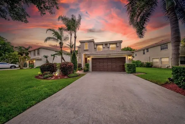 9776 Woodworth Court, Wellington, FL 33414