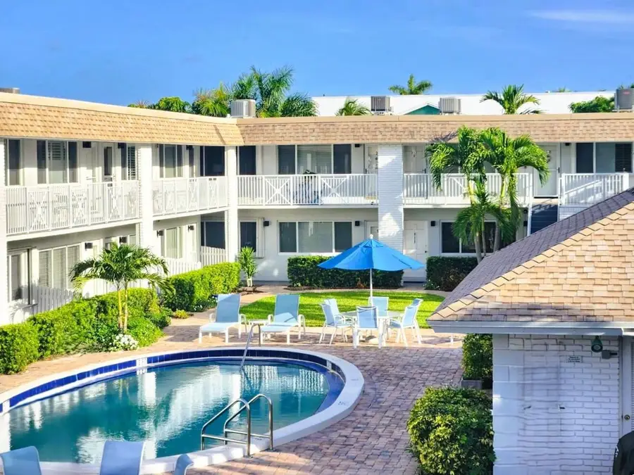 1001 NE 8th Avenue #212, Delray Beach, FL 33483 - #2