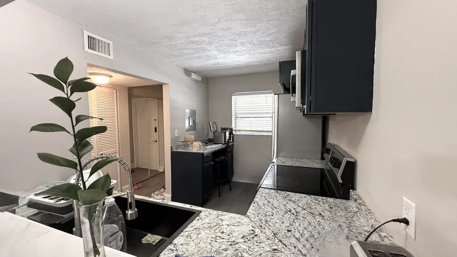2925 SW 22nd Avenue #203, Delray Beach, FL 33445 - #3