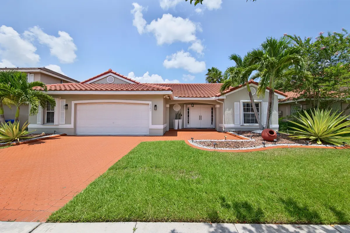 358 SW 188th Terrace, Pembroke Pines, FL 33029 - #1