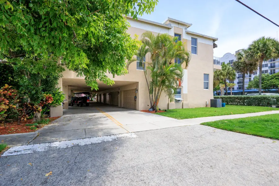 836 SE 20th Avenue Se, Deerfield Beach, FL 33441 - #2