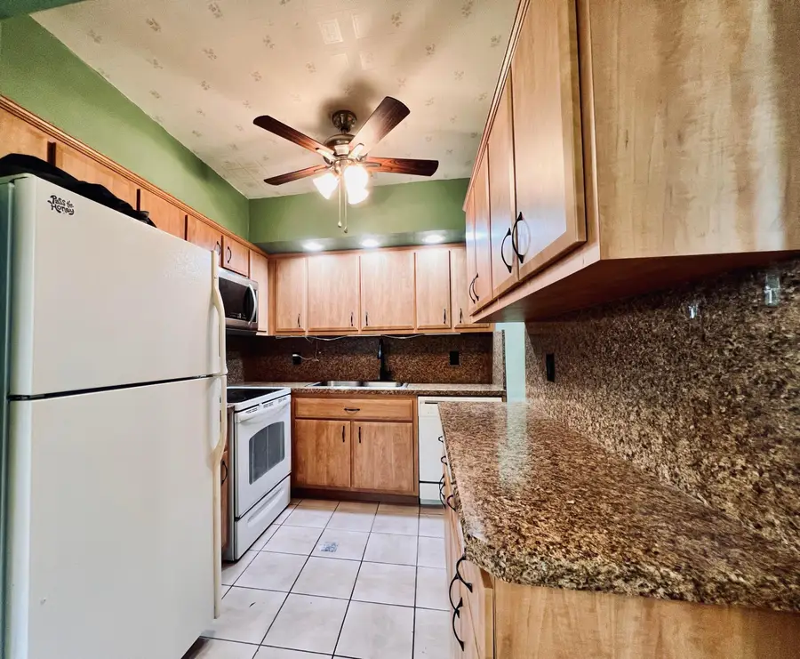 210 Easthampton I, West Palm Beach, FL 33417 - #2