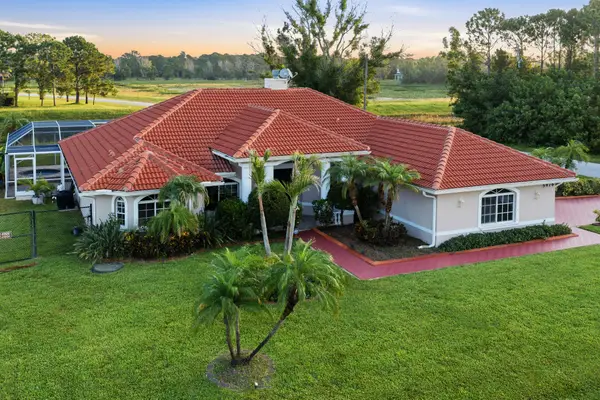 5476 NW Boydga Avenue, Port St Lucie, FL 34986
