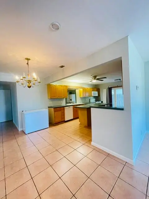 415 NW 7th Court, Boynton Beach, FL 33426 - #3