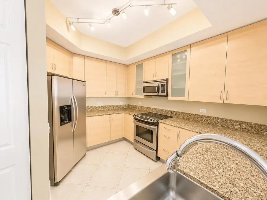 2625 NE 14th Avenue Ne #406, Wilton Manors, FL 33334 - #3