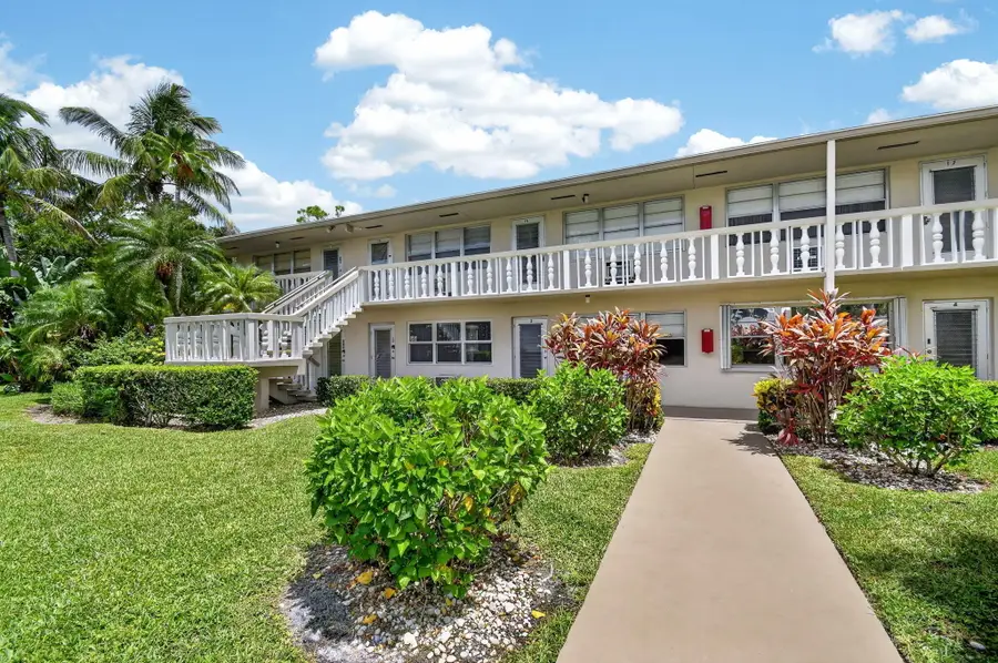 16 Sussex A, West Palm Beach, FL 33417 - #3