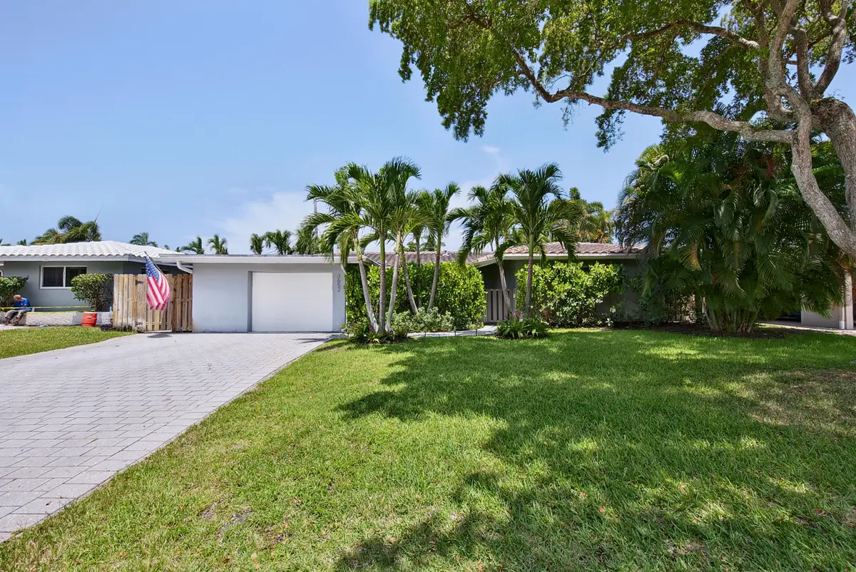 3652 NE 18th Avenue, Oakland Park, FL 33334 - #1
