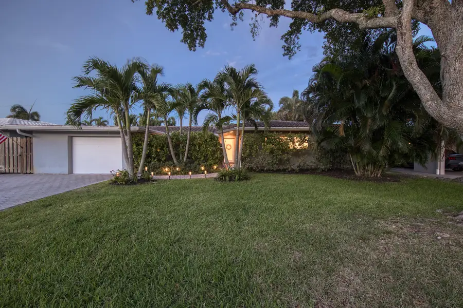 3652 NE 18th Avenue, Oakland Park, FL 33334 - #2