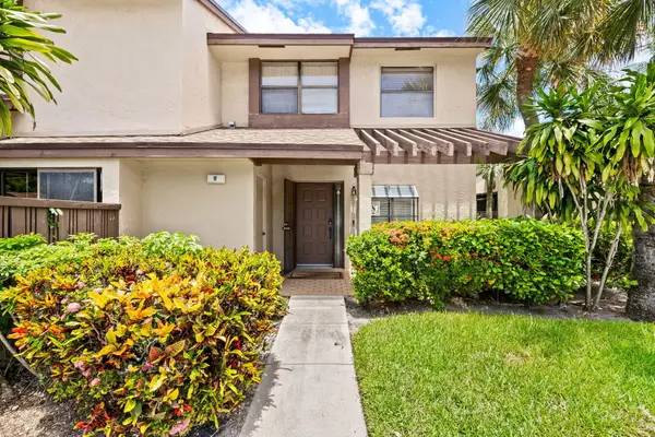 3952 Cocoplum Circle #3646, Coconut Creek, FL 33063