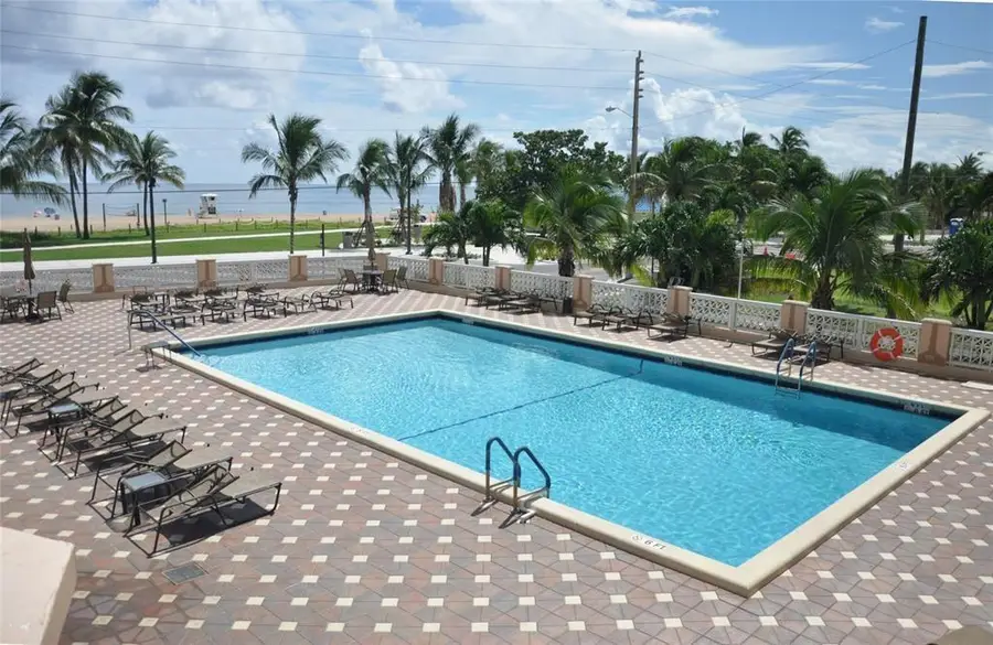 111 N Pompano Beach Boulevard #304, Pompano Beach, FL 33062 - #2