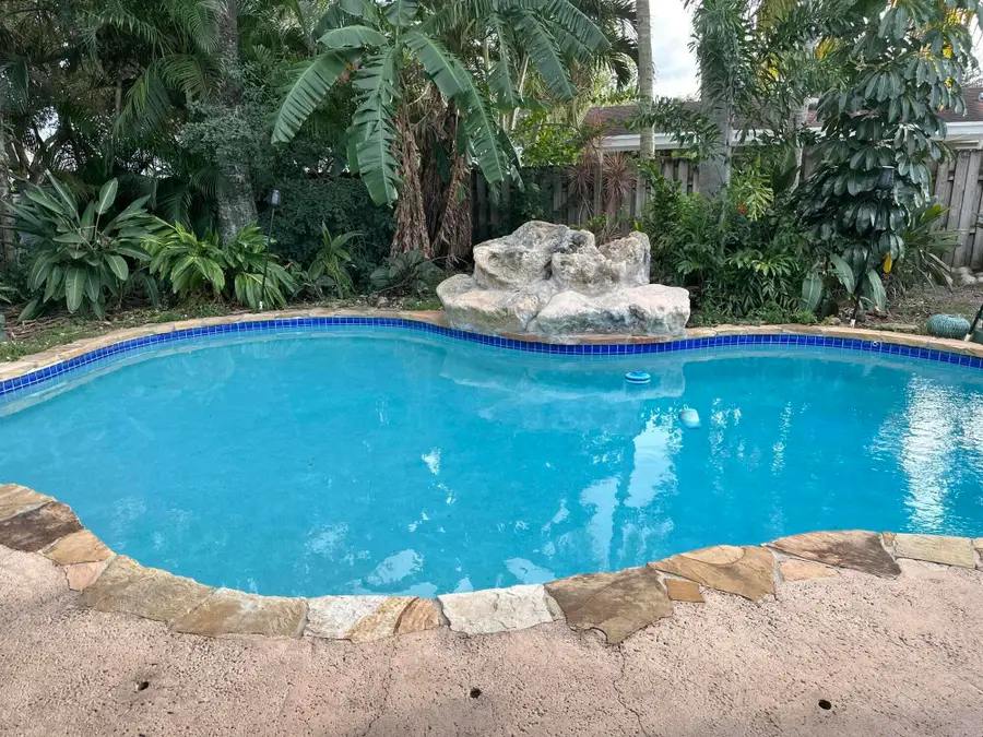 11650 NW 39th Place, Sunrise, FL 33323 - #2