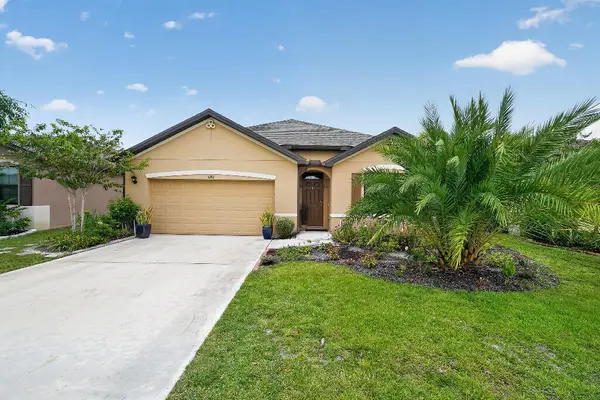 6282 NW Regent Street, Port St Lucie, FL 34983