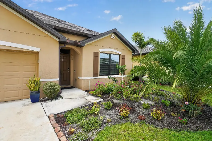 6282 NW Regent Street, Port Saint Lucie, FL 34983 - #2