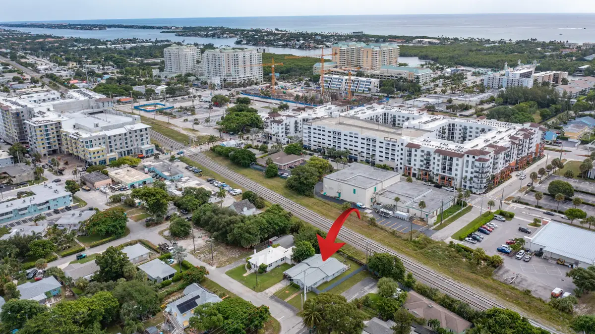 222 SE 3rd Street, Boynton Beach, FL 33435 - #1