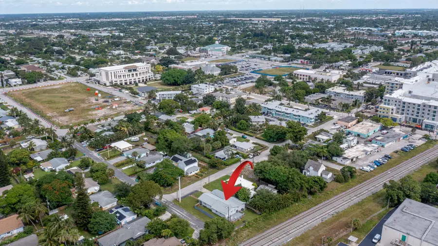 222 SE 3rd Street, Boynton Beach, FL 33435 - #2