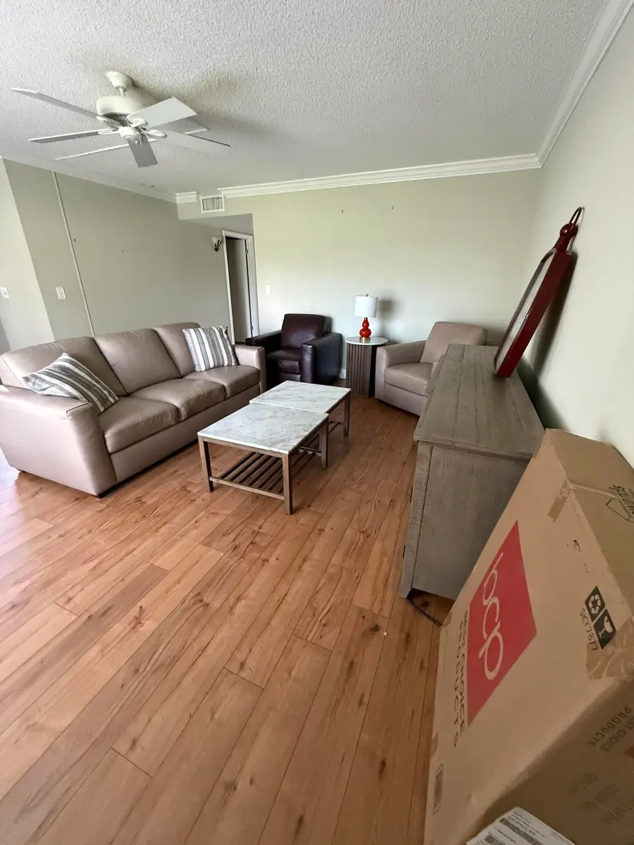 33 Pine Arbor Lane #102, Vero Beach, FL 32962 - #2