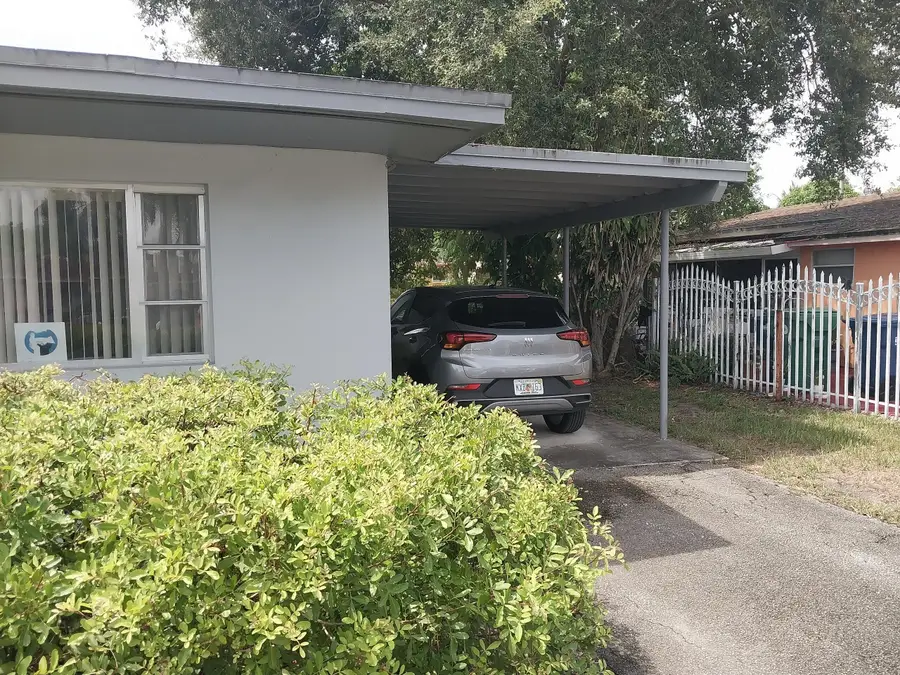 780 NW 179th Street, Miami Gardens, FL 33169 - #3
