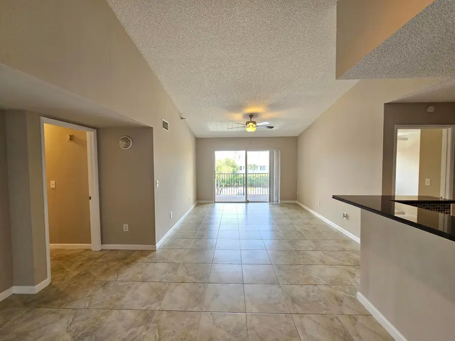 140 Yacht Club Way #305, Hypoluxo, FL 33462 - #2