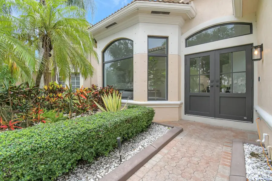 6041 SW 195th Avenue, Pembroke Pines, FL 33332 - #3