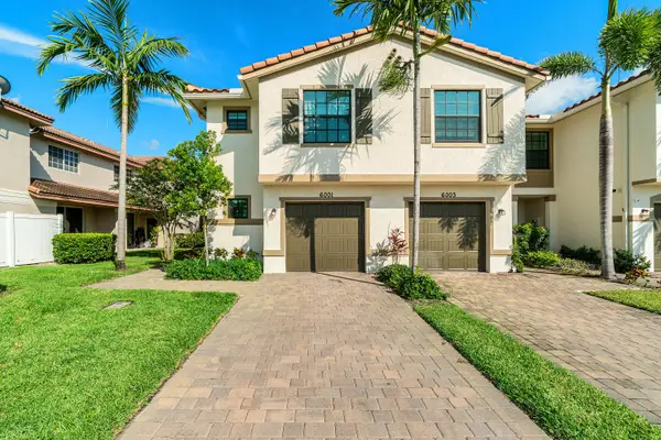 6001 Woods Edge Circle, Riviera Beach, FL 33410