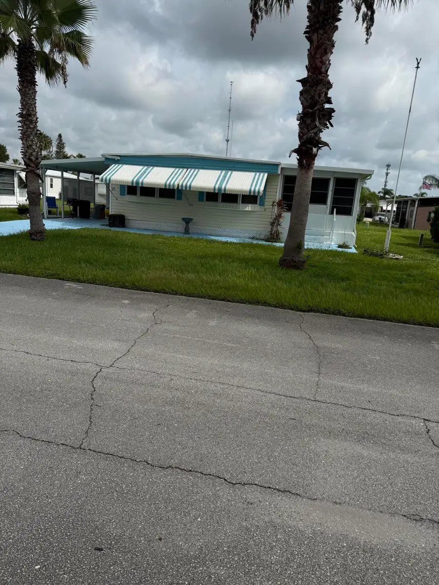 29 Golf Drive, Port Saint Lucie, FL 34952 - #2