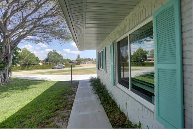 1133 7th Street, Lake Park, FL 33403 - #2