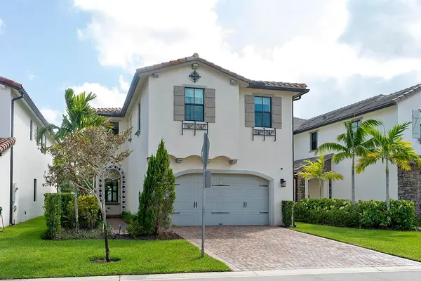 11824 SW 13th Court, Pembroke Pines, FL 33025