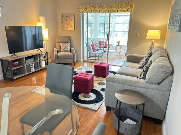 5640 SW 3rd Place #208, Margate, FL 33068