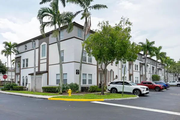 4331 SW 160th Avenue #103, Miramar, FL 33027