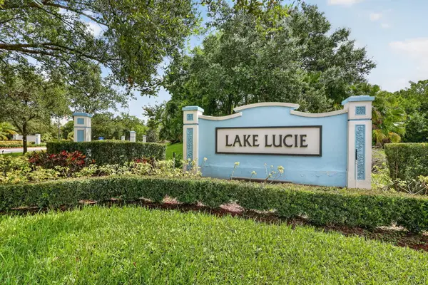 8295 Sandpine Circle, Port St Lucie, FL 34952
