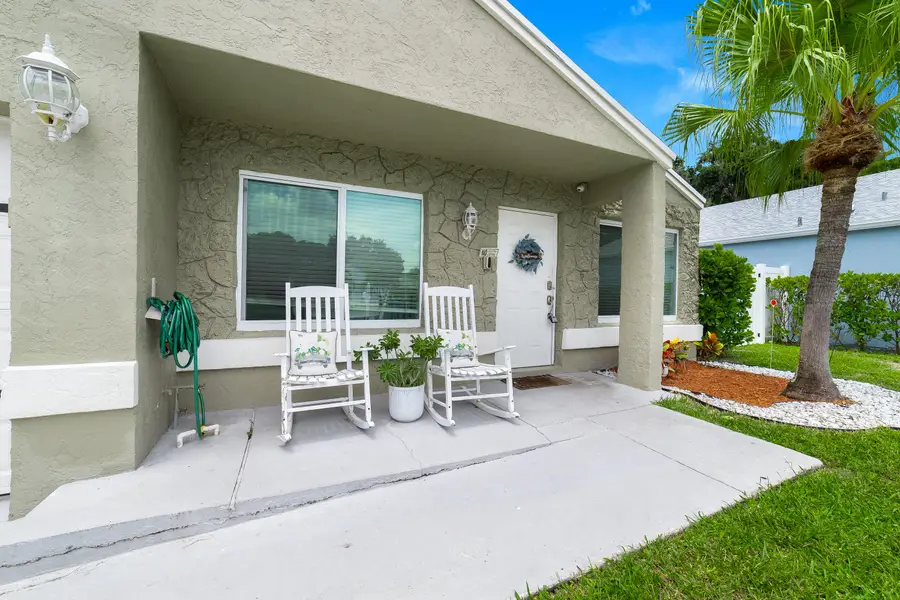 7 Cardiff Way, Boynton Beach, FL 33426 - #2
